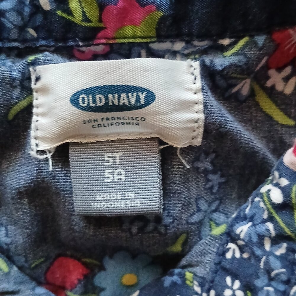 2 Girls Cotton Dresses - Picture 7 of 9